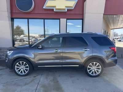 2017 Ford Explorer, $14450. Photo 2