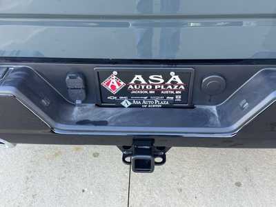 2025 Chevrolet 1500, $66865. Photo 9