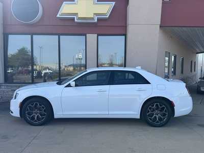 2018 Chrysler 300, $20950. Photo 10