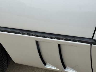 1988 Chevrolet Corvette, $13950. Photo 9