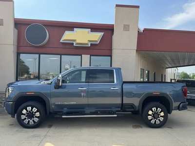 2025 GMC 3500 Crew Cab, $90060. Photo 8