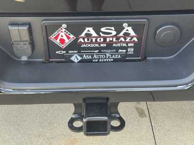 2025 Chevrolet 2500 Crew Cab, $73095. Photo 10