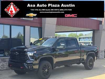 2025 Chevrolet 2500 Crew Cab, $73095. Photo 1