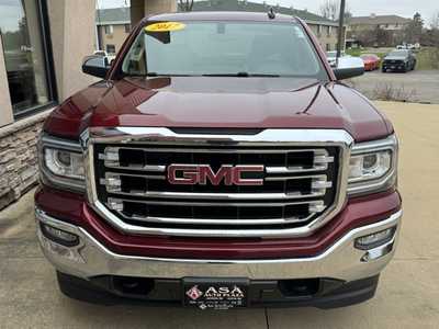 2017 GMC 1500 Crew Cab, $26650. Photo 3