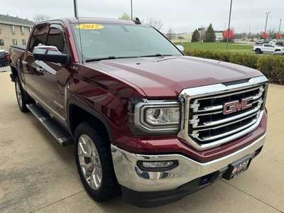 2017 GMC 1500 Crew Cab, $26650. Photo 4