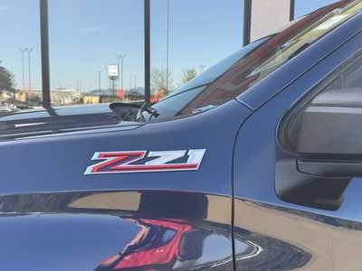 2021 Chevrolet 1500 Crew Cab, $28950. Photo 9
