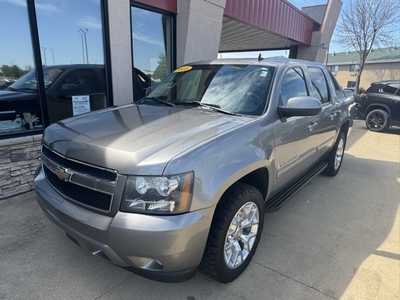 2008 Chevrolet Avalanche, $14650. Photo 2