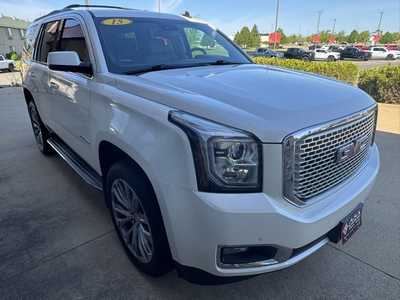 2015 GMC Yukon, $19950. Photo 4