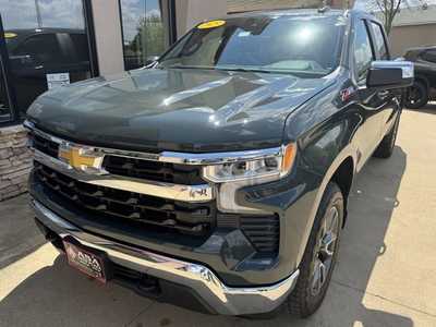 2025 Chevrolet 1500 Crew Cab, $61215. Photo 2