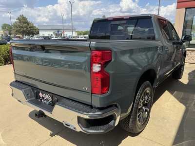 2025 Chevrolet 1500 Crew Cab, $61215. Photo 5