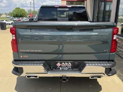 2025 Chevrolet 1500 Crew Cab, $61215. Photo 6