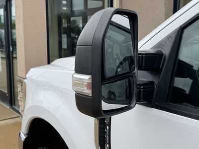 2021 Ford F250 Crew Cab, $38750. Photo 11