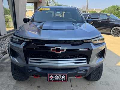 2025 Chevrolet Colorado Crew Cab, $52820. Photo 3