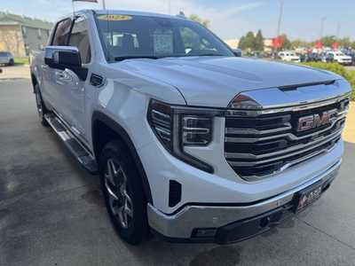2024 GMC 1500 Crew Cab, $46950. Photo 4