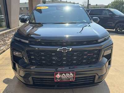 2024 Chevrolet Traverse, $54850. Photo 3