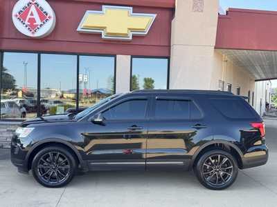 2018 Ford Explorer, $20250. Photo 8