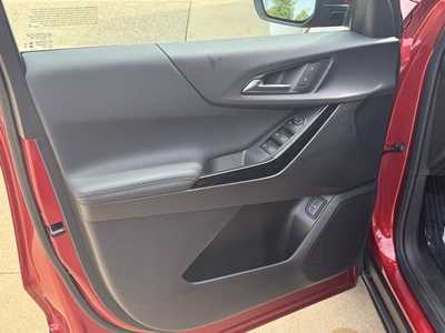 2026 Chevrolet Equinox, $. Photo 8