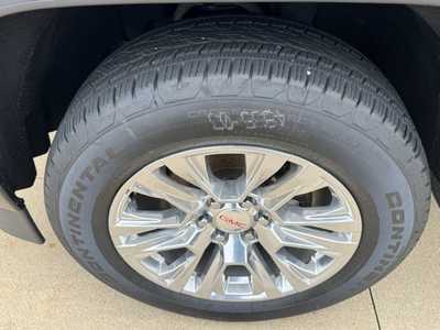 2016 GMC 1500 Crew Cab, $27750. Photo 8