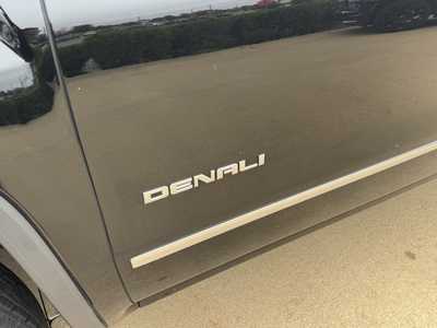 2016 GMC 1500 Crew Cab, $27750. Photo 9
