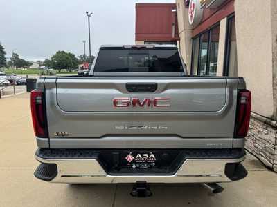 2025 GMC 3500 Crew Cab, $. Photo 6