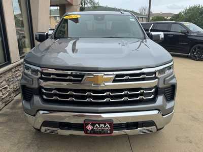 2025 Chevrolet 1500 Crew Cab, $67270. Photo 3