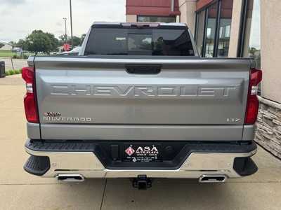 2025 Chevrolet 1500 Crew Cab, $67270. Photo 6