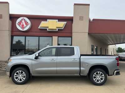 2025 Chevrolet 1500 Crew Cab, $67270. Photo 8