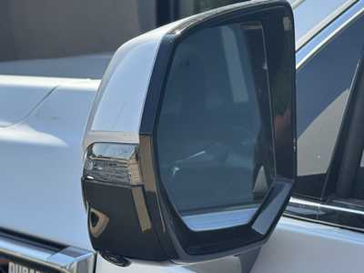 2025 GMC Yukon, $95395. Photo 12