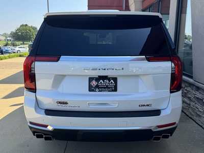2025 GMC Yukon, $95395. Photo 6