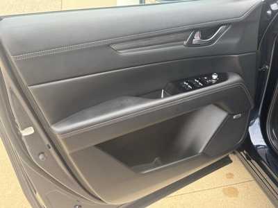 2022 Mazda CX-5, $26550. Photo 10