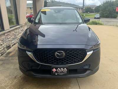 2022 Mazda CX-5, $26550. Photo 3