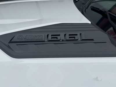 2025 Chevrolet 2500 Crew Cab, $73390. Photo 10