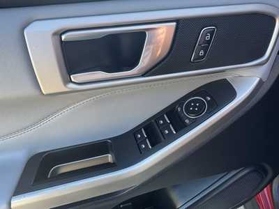 2023 Ford Explorer, $29650. Photo 12