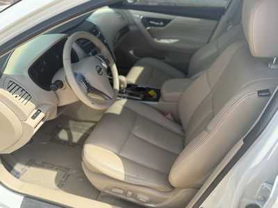 2014 Nissan Altima, $10350. Photo 8