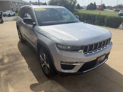 2024 Jeep Grand Cherokee, $39550. Photo 3