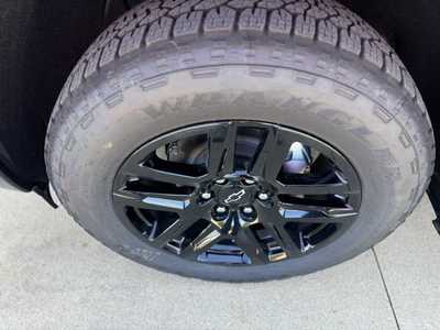 2025 Chevrolet 1500 Crew Cab, $52705. Photo 9