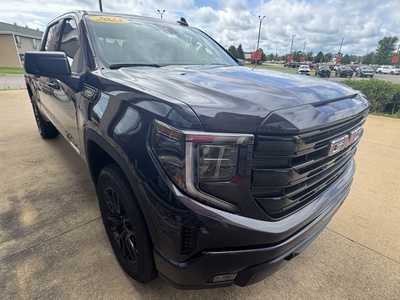 2025 GMC 1500 Crew Cab, $57990. Photo 4