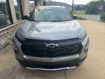 2026 Chevrolet Equinox, $37345. Photo 3