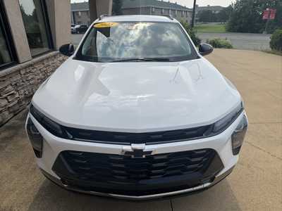 2025 Chevrolet Trax, $26690. Photo 3
