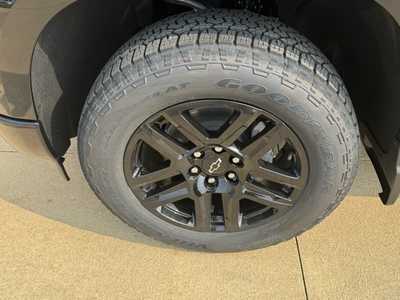2026 Chevrolet 1500 Crew Cab, $51170. Photo 9