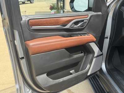 2023 GMC Yukon, $69995. Photo 12