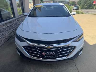 2024 Chevrolet Malibu, $22950. Photo 3