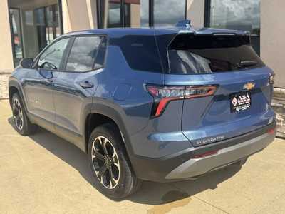 2026 Chevrolet Equinox, $35590. Photo 7
