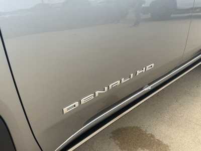 2025 GMC 3500 Crew Cab, $99935. Photo 11