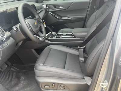 2026 Chevrolet Equinox, $34915. Photo 12