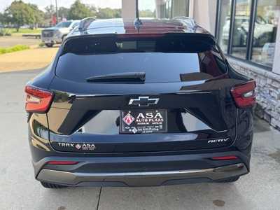 2025 Chevrolet Trax, $25987. Photo 6