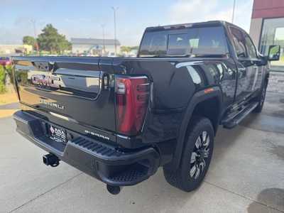 2025 GMC 3500 Crew Cab, $84997. Photo 5