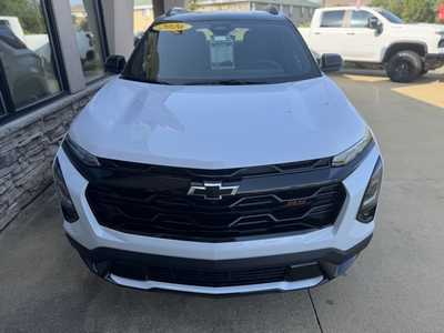2026 Chevrolet Equinox, $39740. Photo 3