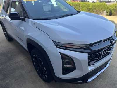 2026 Chevrolet Equinox, $39740. Photo 4