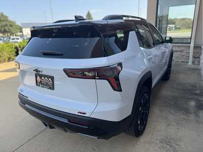 2026 Chevrolet Equinox, $39740. Photo 5